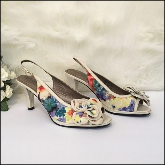 Soft Style by Hushpuppies Shoes - Soft Style by Hush Puppies Floral Sling Back Shoes